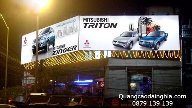 Bảng hiệu hộp đèn bạt không gân ngoài trời